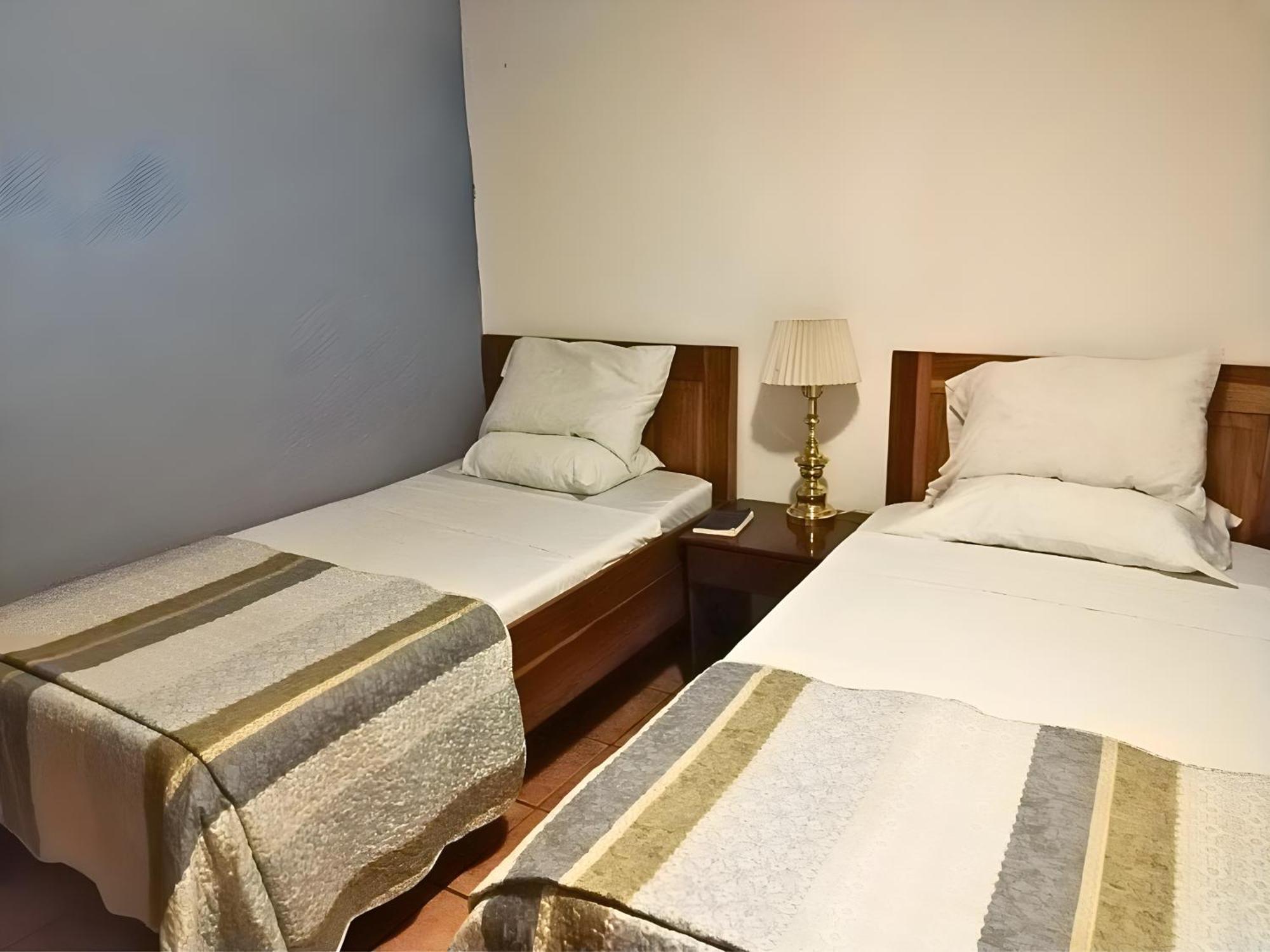 Hotel Puerta Del Sol - San Jose Airport Rom bilde