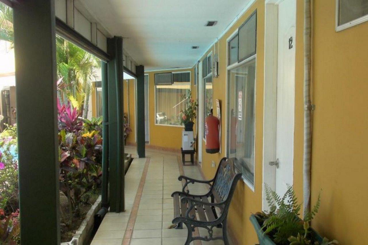 Hotel Puerta Del Sol - San Jose Airport Eksteriør bilde